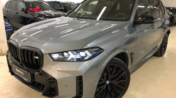 BMW X5 xDrive M60i mHEV A/T