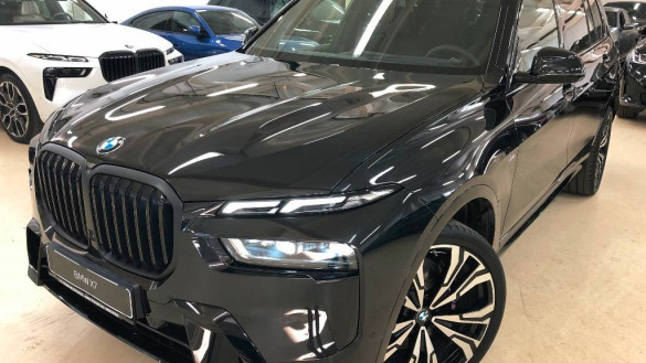 BMW X7 xDrive 40d mHEV A/T